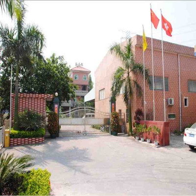 东莞市宝丰泰实业公司 优质水性触感光油厂家及产品展示